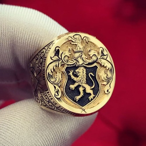 Magnifici anelli leone - , oro